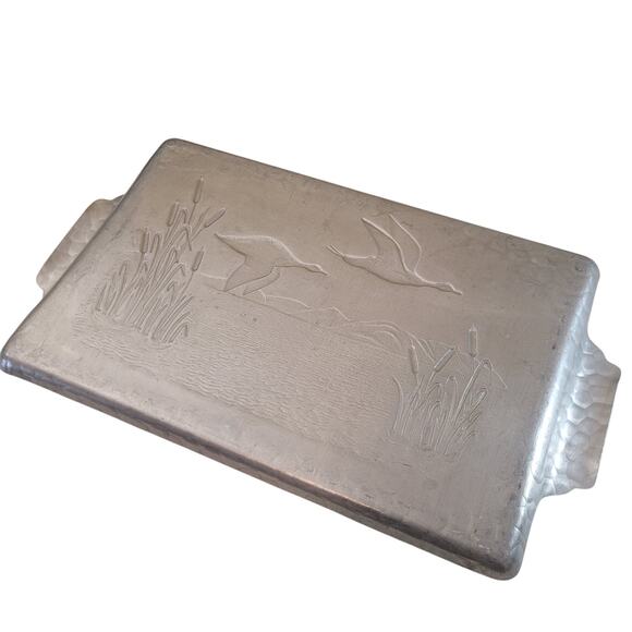 Vintage Aluminum Flying Duck Snack Serving Tray 16" Rustic Cabin Mid Century Mod - Picture 6 of 9